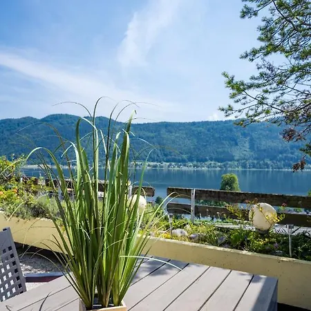 Seeblick Apartment Sattendorf