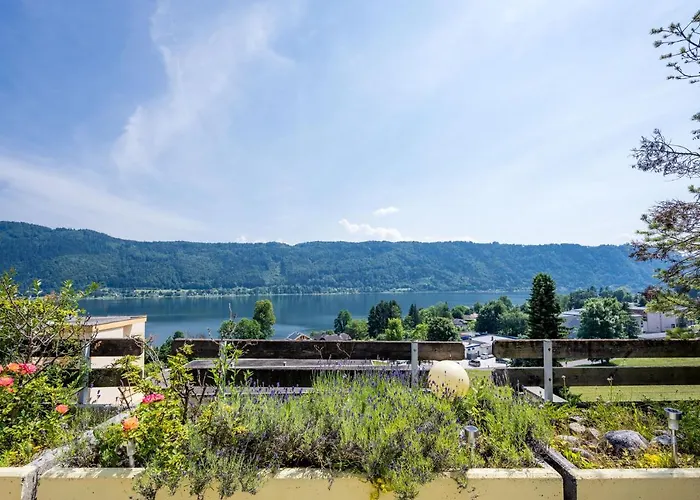 Seeblick Apartment Sattendorf