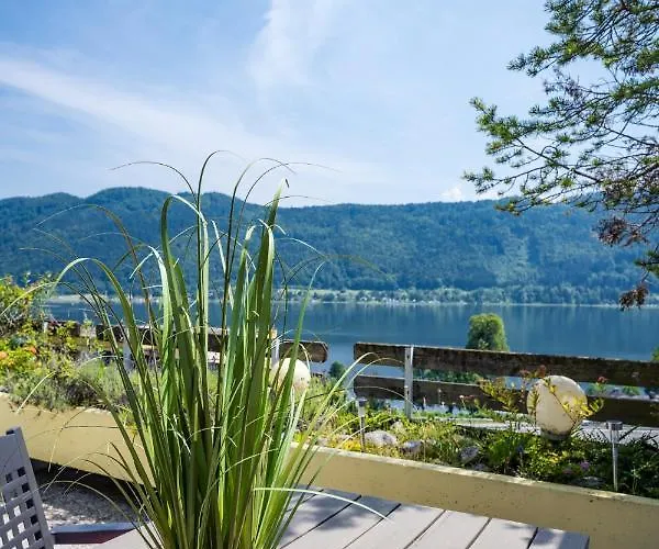 Seeblick Apartamento Sattendorf